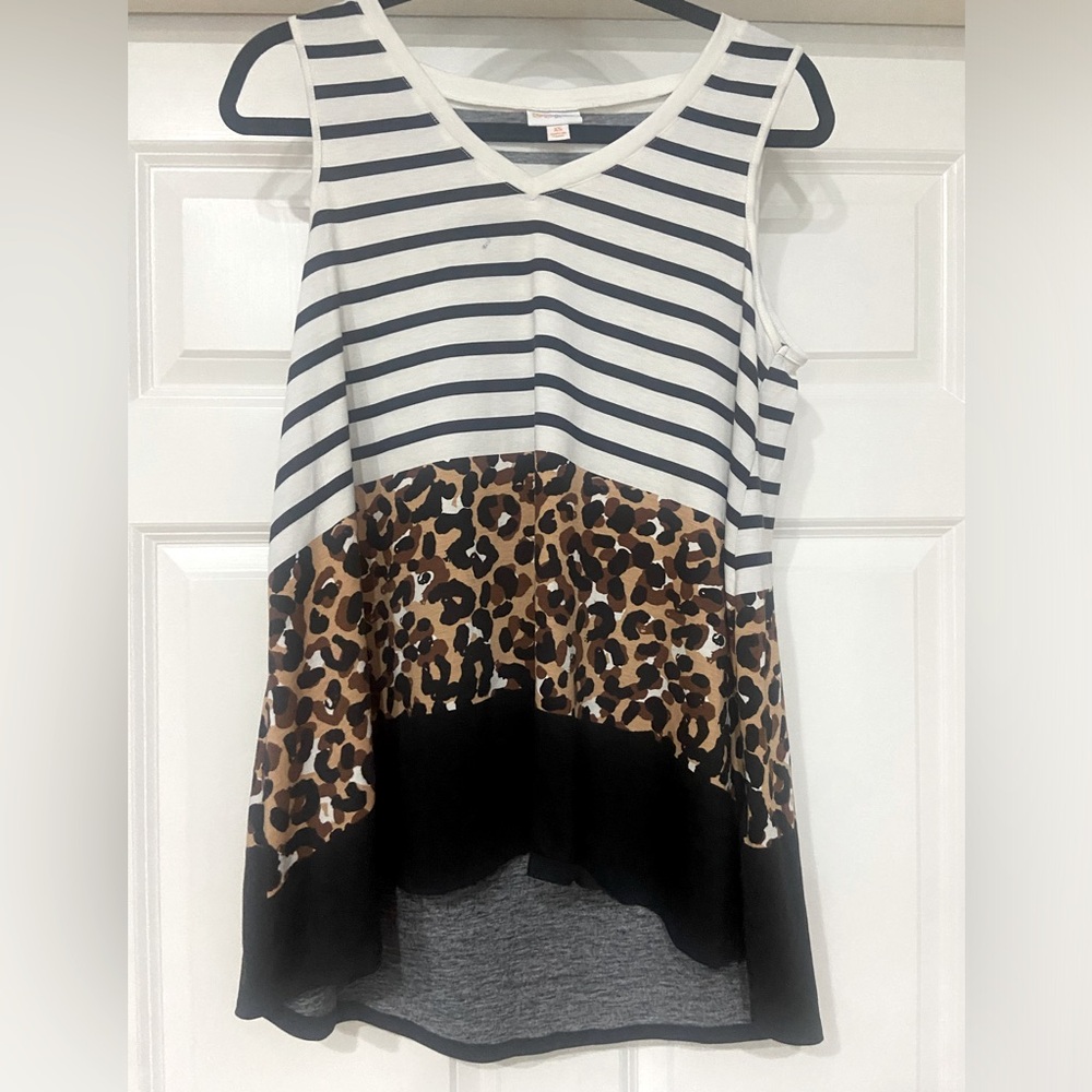 LuLaRoe sleeveless tank top